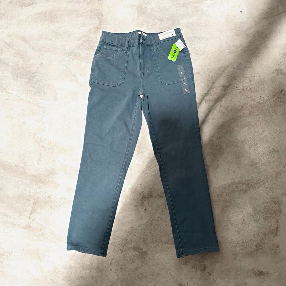 m jeans by maurices Women’s Blue Denim Ankle Pants Flat Front Pockets Size 6